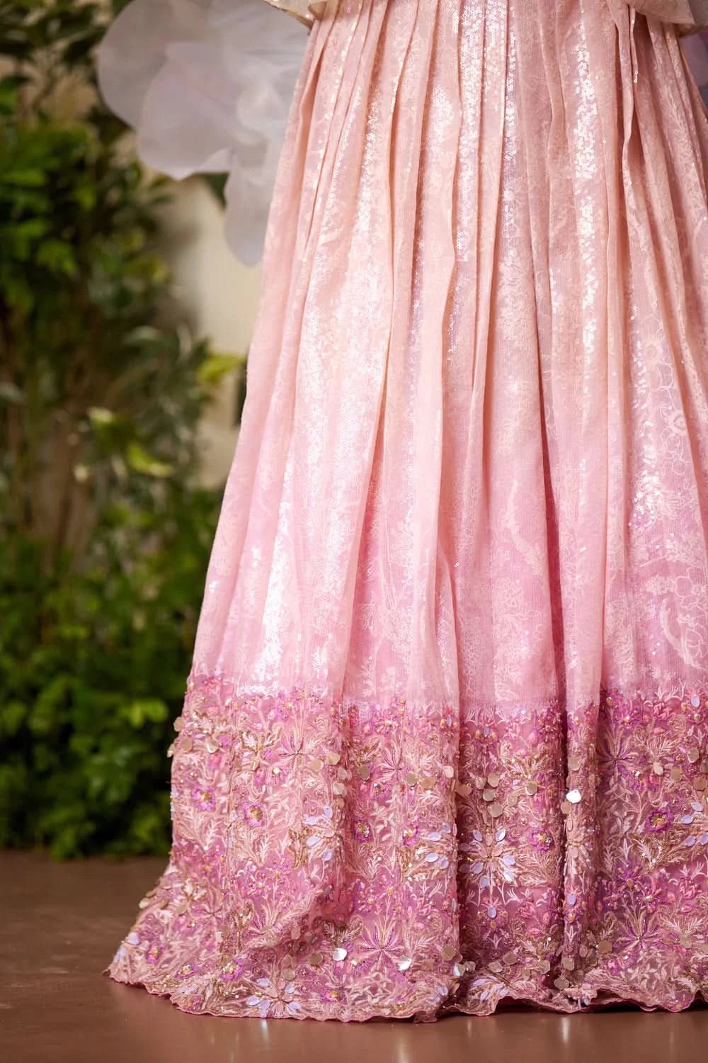 Anahira lehenga choli set