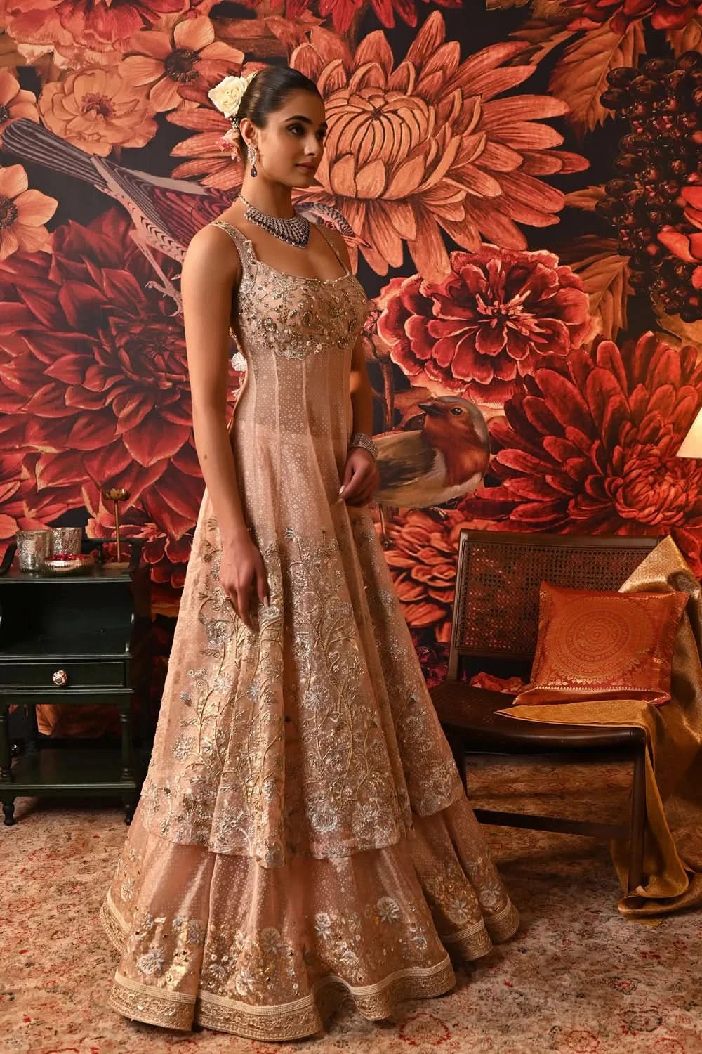 Embroidery Gown Dress without Sleeves