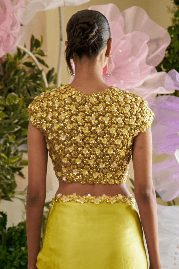 Esma Bustier