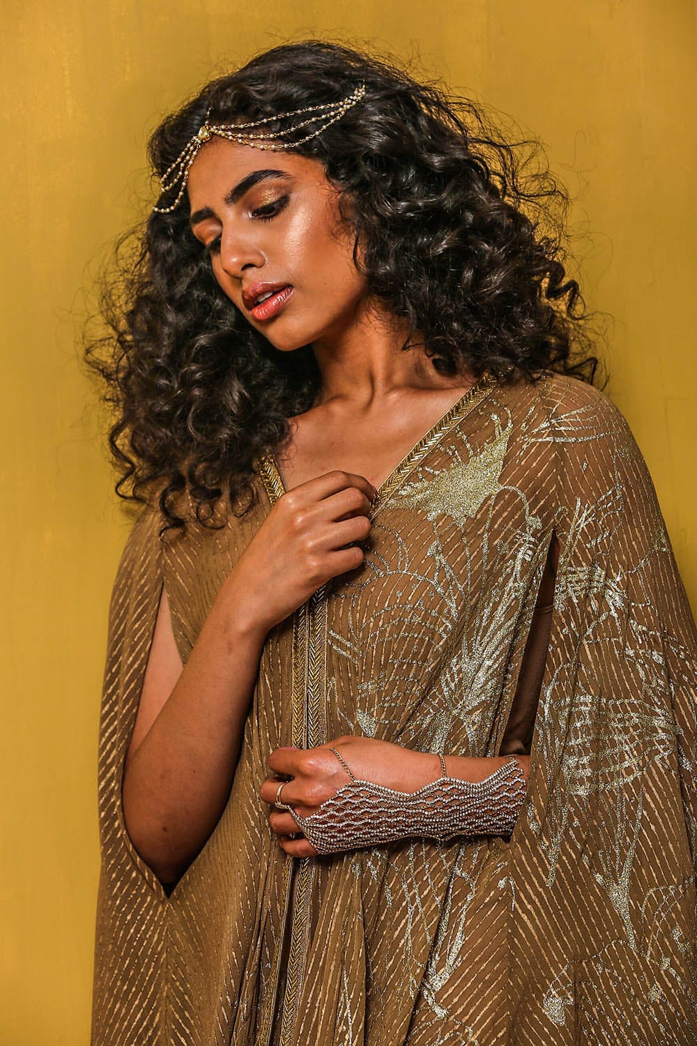Open-front feature of the Noor Kaftan, styled for easy and chic wear.