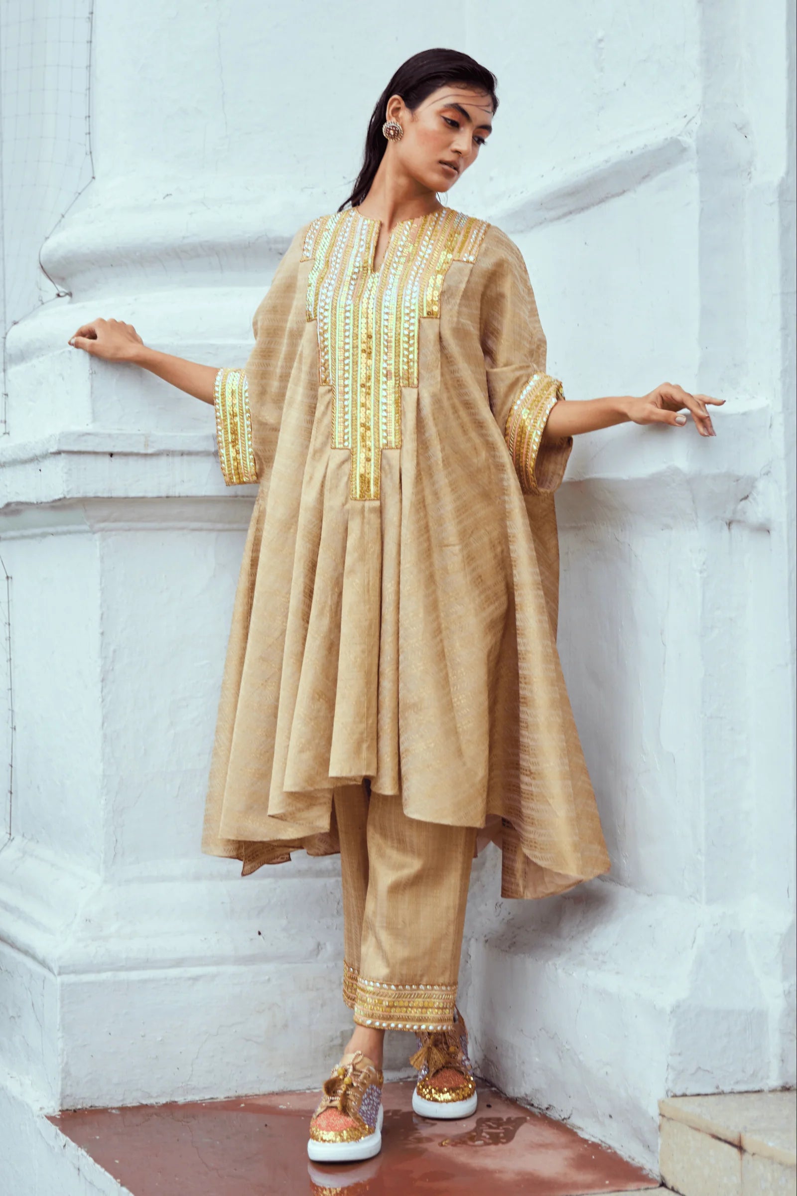Khanak modern kaftan dress