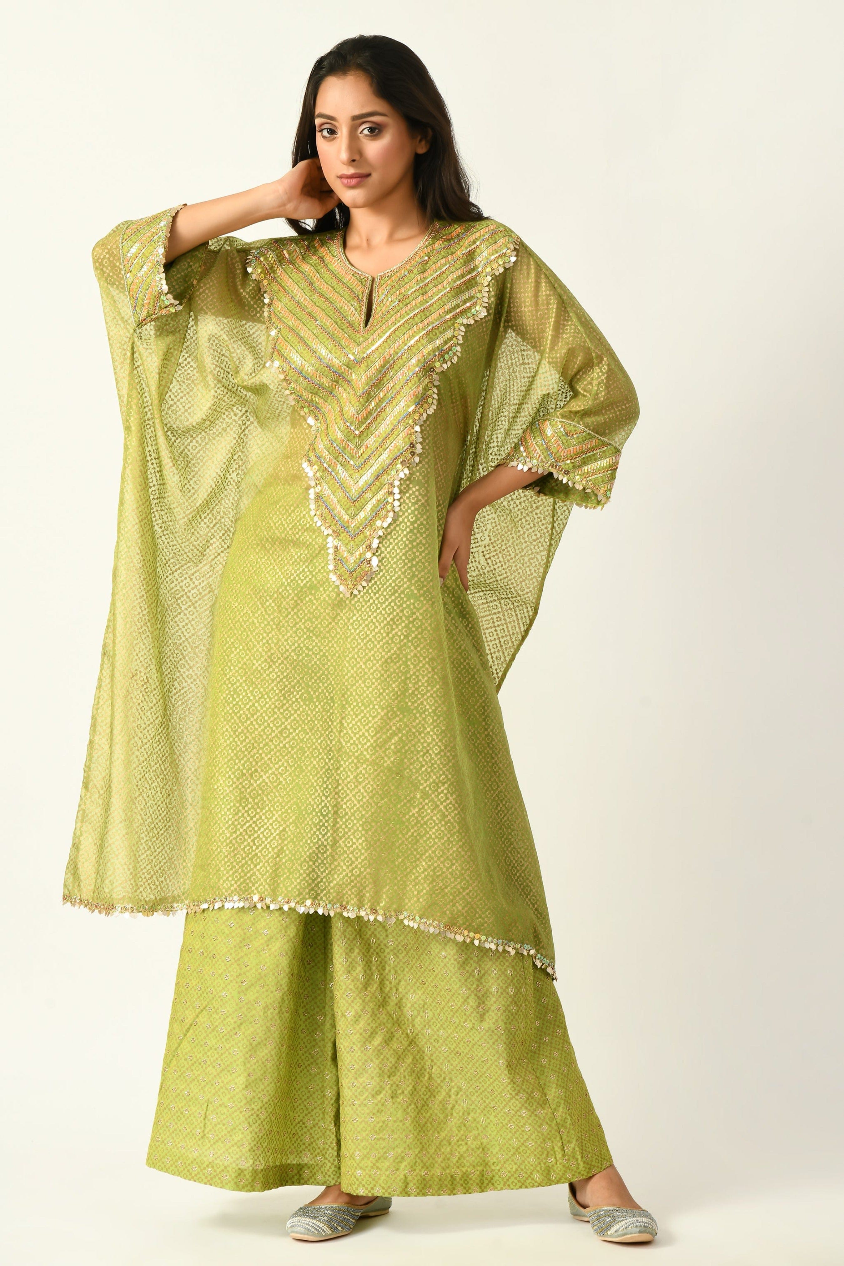 shahpur-jat-kaftan-set